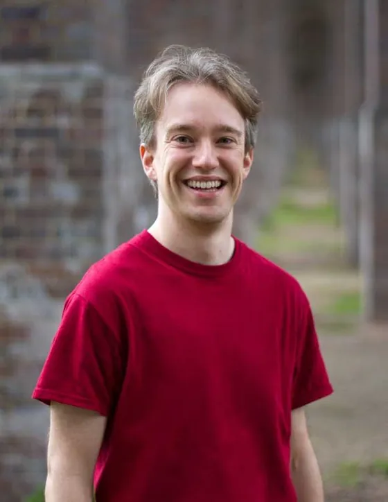 Portrait de Tom Scott.